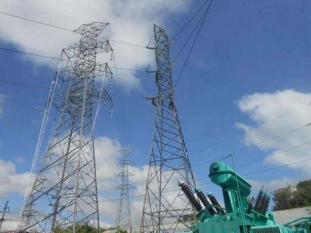 Application Of Wireless Temperature Measurement Products in A Power Distribut...
